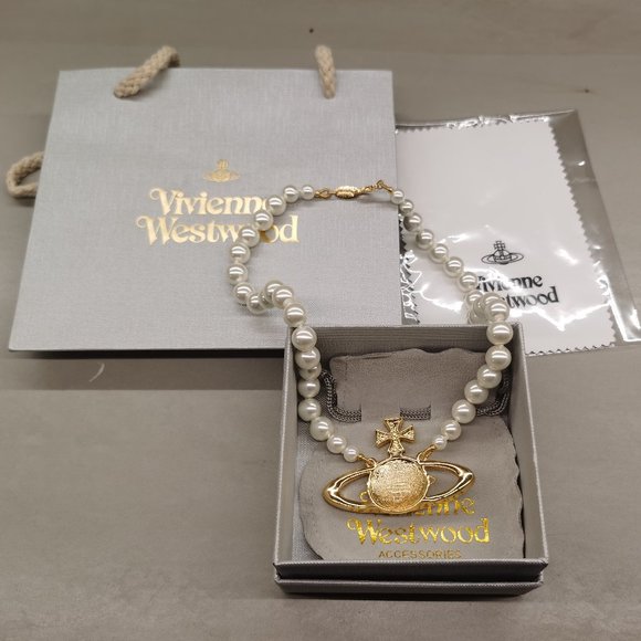 Vivienne Westwood LARGE Bas Relief Pearl Necklace New - Picture 3 of 5